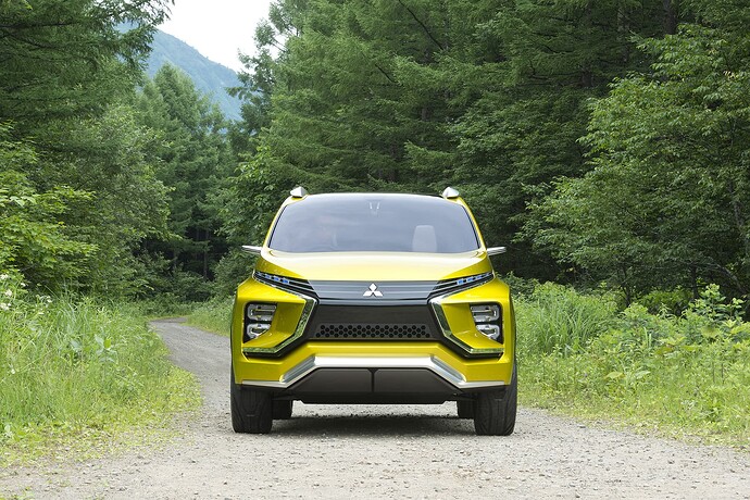 2016-Mitsubishi-XM-Concept-06