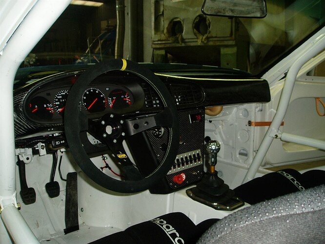 400913