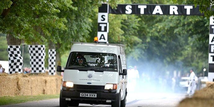 546b3695cfa2e_-_ford-transit-xj220-development-mule-2013-goodwood-festival-of-speed-lg