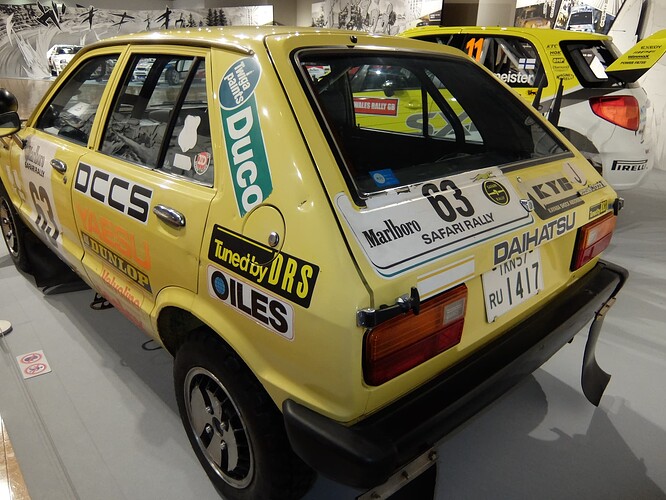 Daihatsu-Charade-G10-Safari-Rally-1982-03
