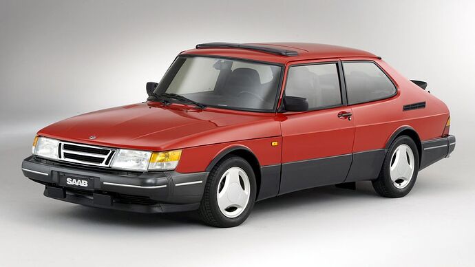 im04111-1-saab-900