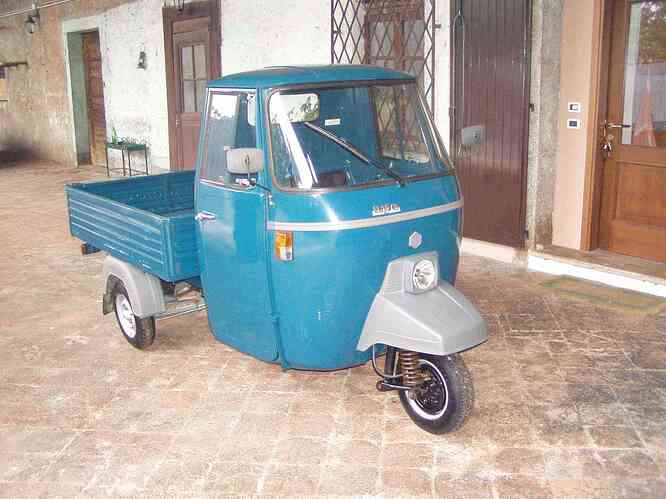 Piaggio_Ape_P501_1994
