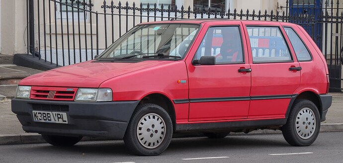 1992_Fiat_Uno_IE_1.0_Front