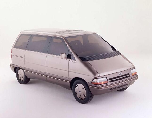 1984-ford-aerostar-concept-concept-03