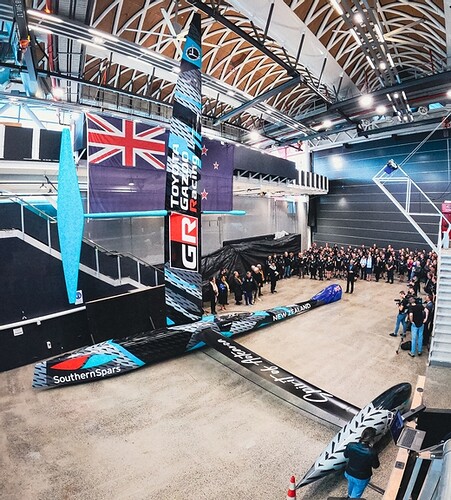 m4940_crop169014_1024x576_proportional_16526757776DC2