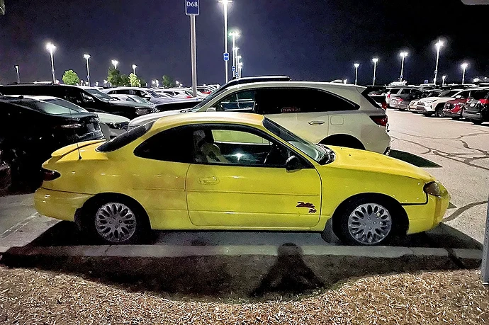 1999-2000-Ford-Escort-ZX2-SR-b_Radiant