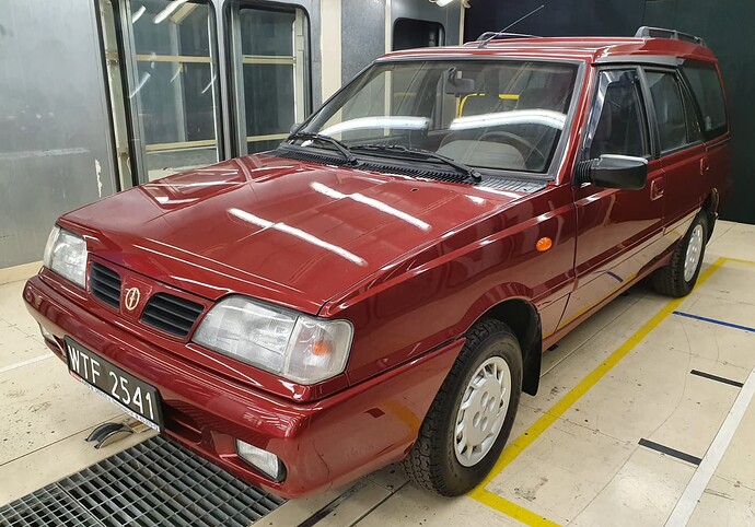 Polonez_Kombi_w_FSO_(4)