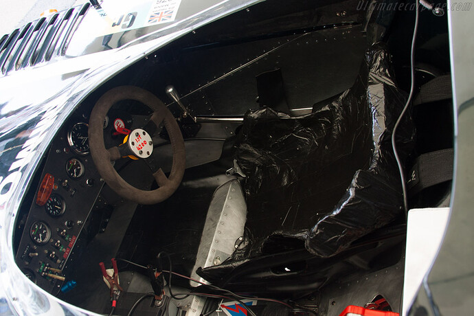 De-Cadenet-Lola-T380-Cosworth-46102