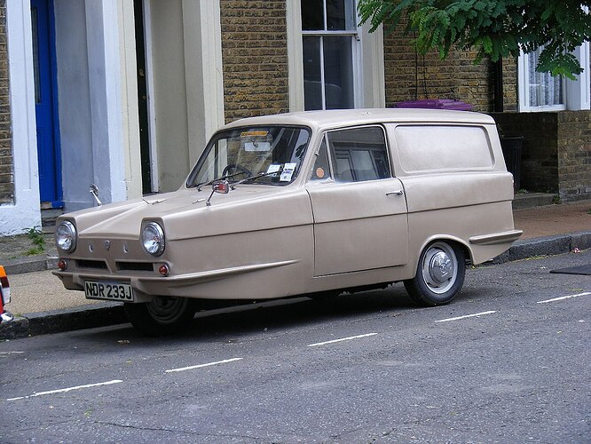 1200px-Reliant_Regal_Supervan_E3_-Flickr-_sludgegulper