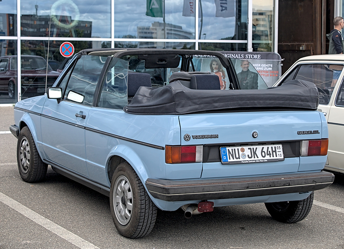 Volkswagen_Golf_I_Cabriolet_GL_IMG_9594