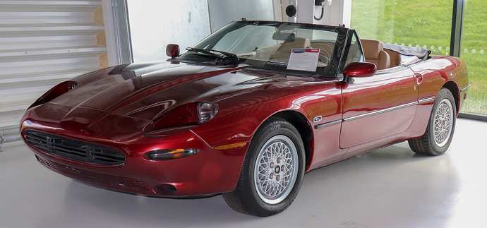 1988_Jaguar_XJ42_Prototype