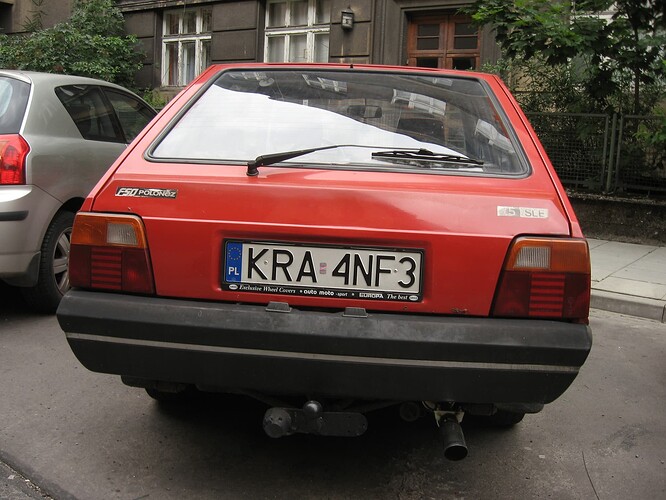 FSO_Polonez_MR'89_1.5_SLE_in_Kraków_(4)