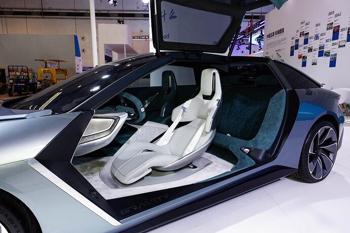 2024-Wuling-Light-Of-ASEAN-Concept-China-Press-Photos-Exterior-008-Side-Profile-Door-Open-Interior-View