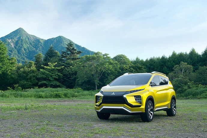 2016-Mitsubishi-XM-Concept-04