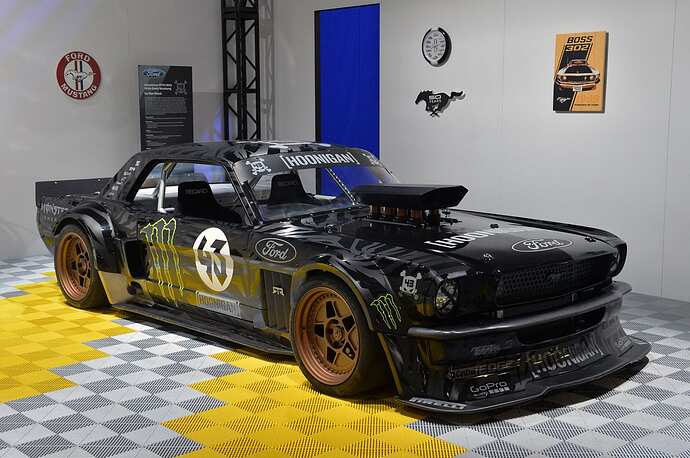 01-ken-block-hoonicorn-mustang-1-jpg
