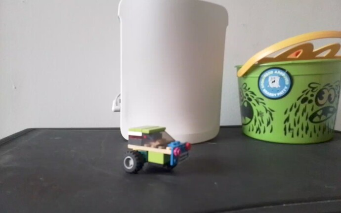 Screenshot_20250927_090100_Video Player