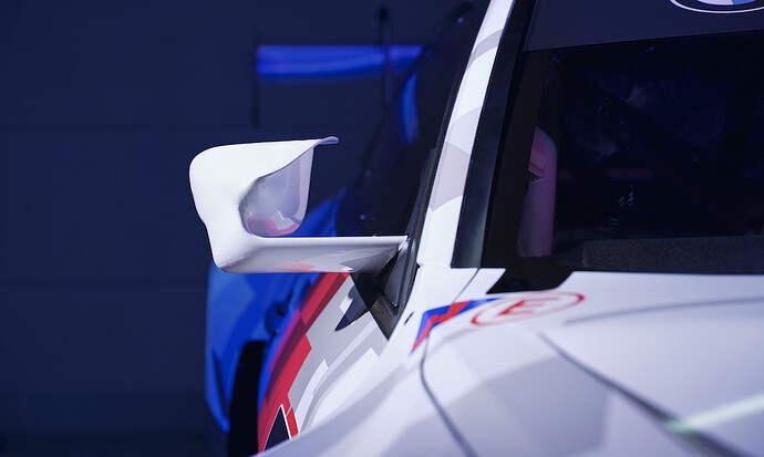 8_M4GT3_Detail_Mirror