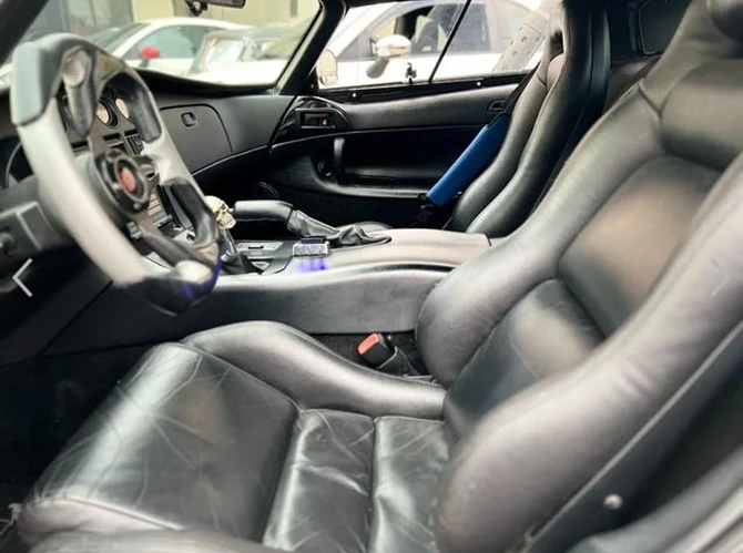 us-army-dodge-viper-for-sale-for-about-80000-in-japan-of-v0-6704rhbac4hb1