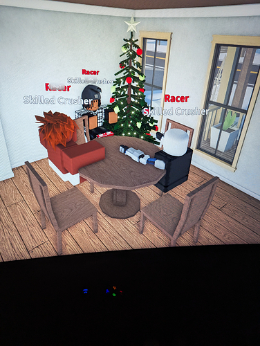 PXL_20251214_210217478