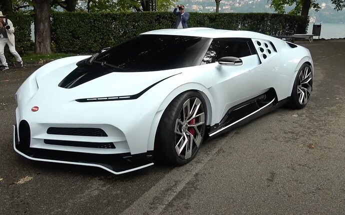 Bugatti_Centodieci_side