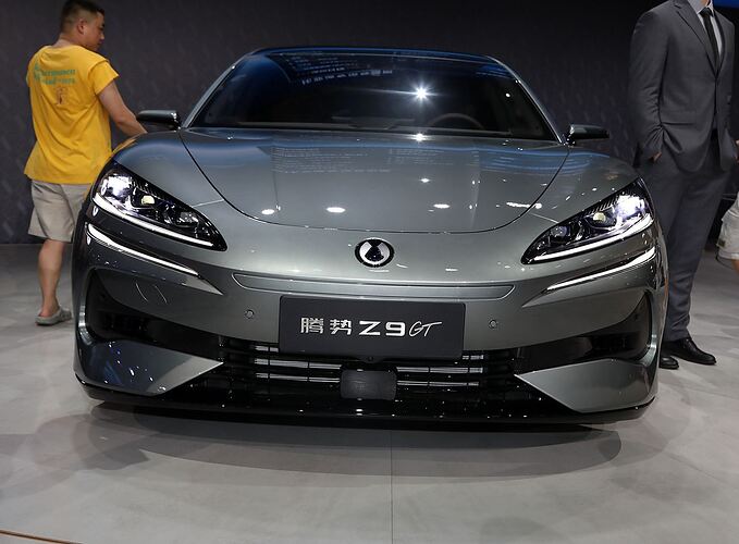 Denza-Z9-GT_09