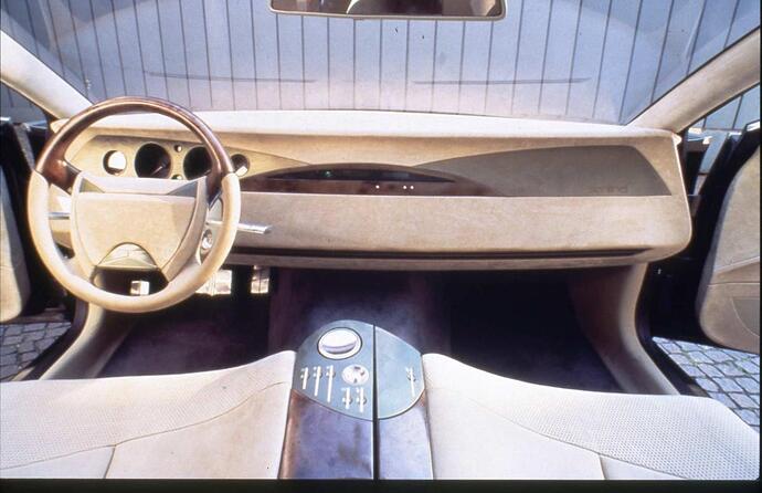 1996-lincoln-sentinel-concept-03