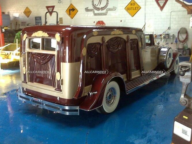 prinzing-art-carved-panel-hearse_004