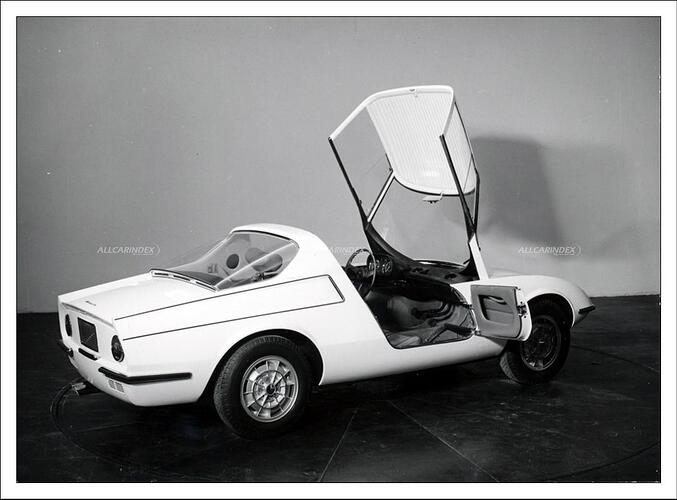 abarth-1000-coupe-speciale_004