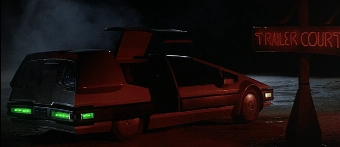 Star_Car_at_trailer_court