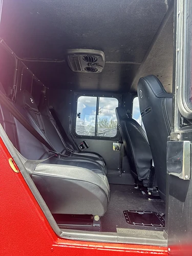 2024_tut-truck_5-seater-4x4_IMG_7168-70292-scaled