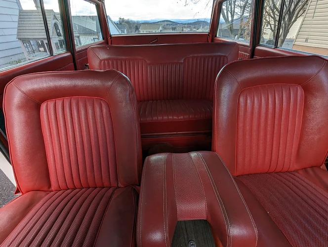 1968_jeep_super-wagoneer_1000004068-58117-scaled