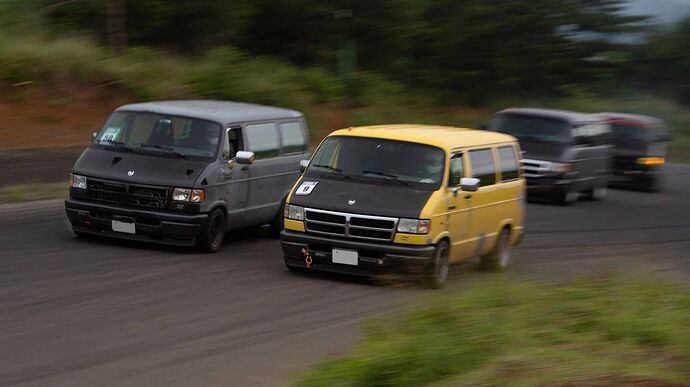 x7luckgxmy8mdv03yh1gp2sr-dajiban-how-the-humble-dodge-ram-van-rose-to-racing-stardom-in-japan-03.full