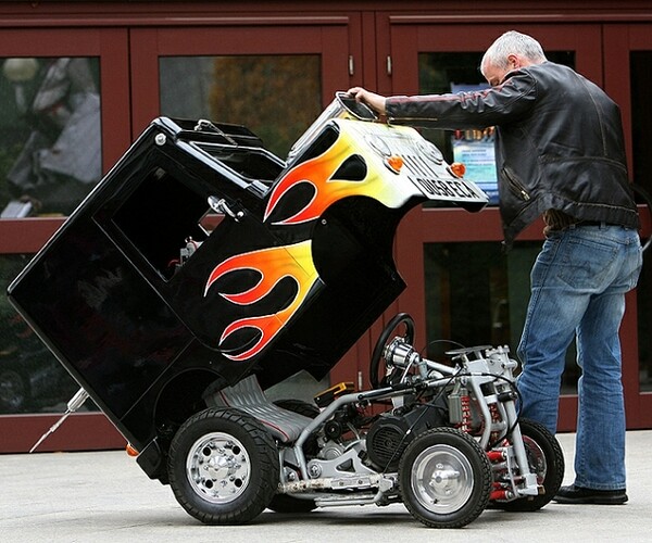 Perry_Watkins_Wind_Up_2010_06