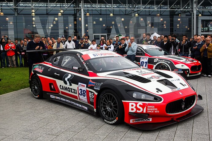 2013_Maserati_GranTurismoMCGT3-0-1536