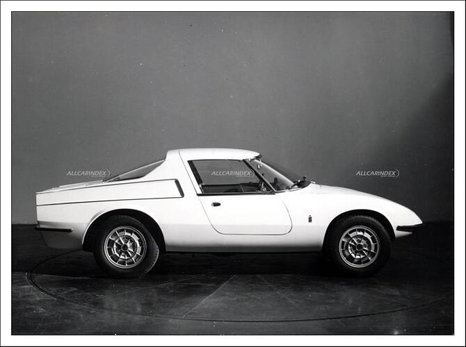 abarth-1000-coupe-speciale_003