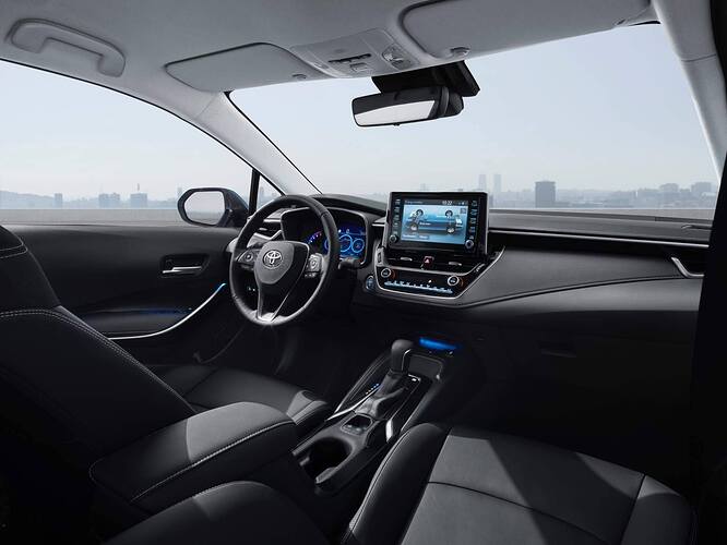 f49bfa08-2019-toyota-corolla-sedan-euro-spec-3