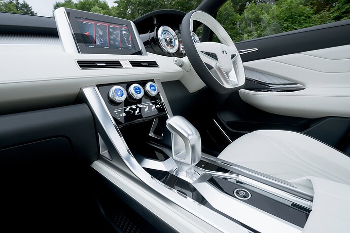 2016-Mitsubishi-XM-Concept-Interior-03