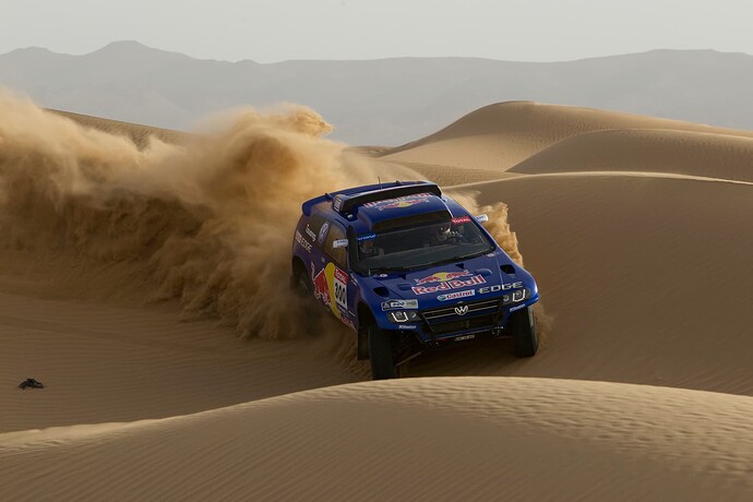 Carlos_Sainz_VW_Race_Touareg_3_2010-07-22_001