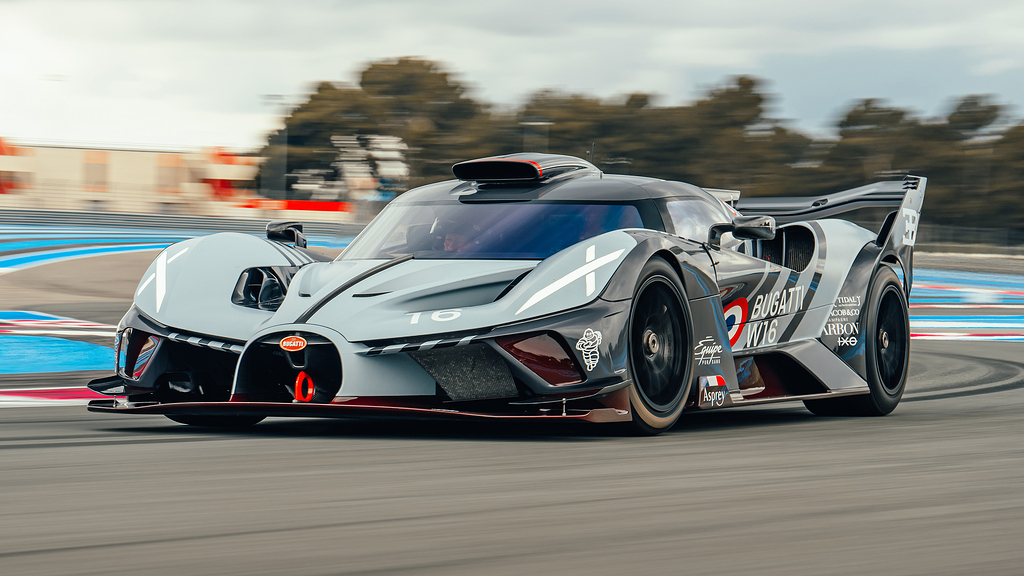Remodel of Bugatti Bolide into the 2025 Bugatti Bolide W16 Équipe Pur ...