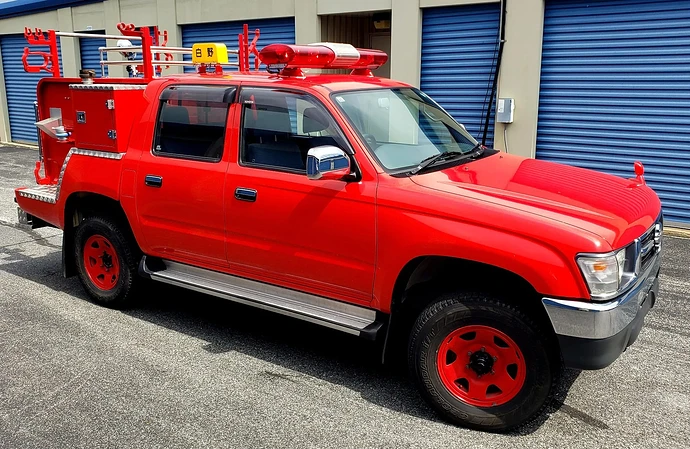 1998_toyota_hilux-surf_20250812_130726-19053-scaled