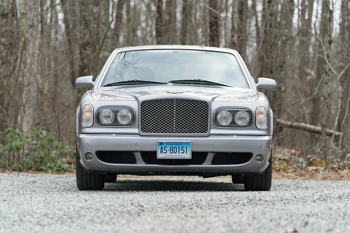 2002_bentley_arnage_2002_bentley_arnage_a2bcf612-de46-488b-b99d-da3f07c9f273-WCW6gl-58432-58433-scaled