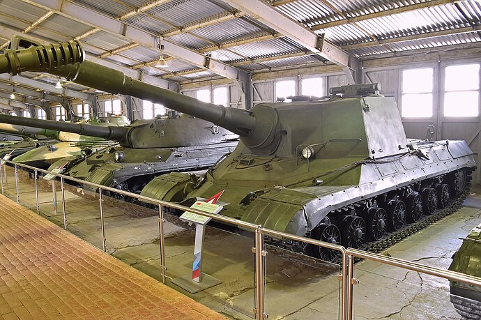 1200px-Obeikt_268_-Prototype_Heavy_Tank(23770497658)