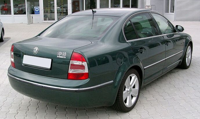 16-19-26-1280px-Skoda_Superb_rear_20080524