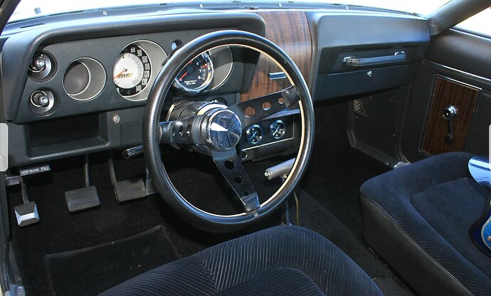 Interior AMX SS