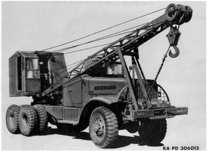 6 ton 6x6 crane truck front right