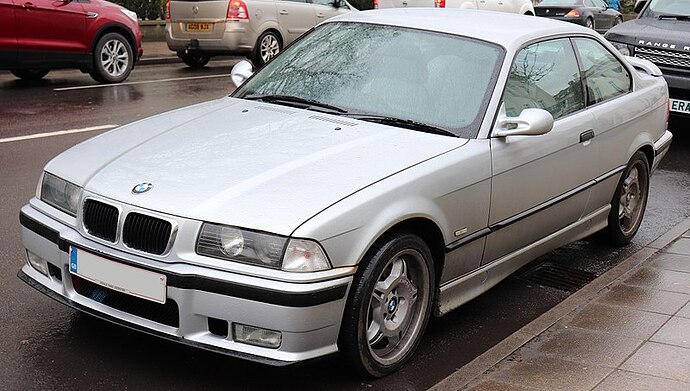 800px-1998_BMW_323i_2.5_Front