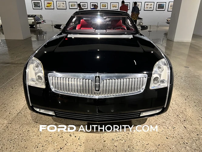 2001-Lincoln-MK-9-Concept-Coupe-Petersen-Automotive-Museum-July-2022-Exterior-002