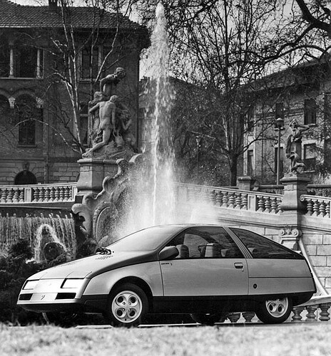 1981_Ghia_Ford_Avant_Garde_02