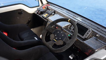 time-attack-kei-truck-sabelt-steering-wheel