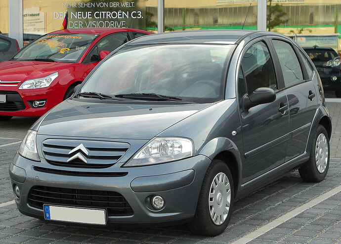 1280px-Citroën_C3_I_Facelift_front_20100710